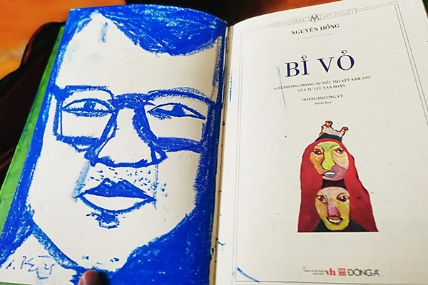 Cuốn “Bỉ vỏ” có tranh ký họa do họa sĩ Hoàng Phượng Vỹ vẽ tặng nhà sưu tập Trần Anh Tú. Ảnh: TRẦN ANH TÚ