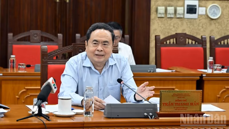 Chủ tịch Quốc hội Trần Thanh Mẫn chủ trì cuộc làm việc.