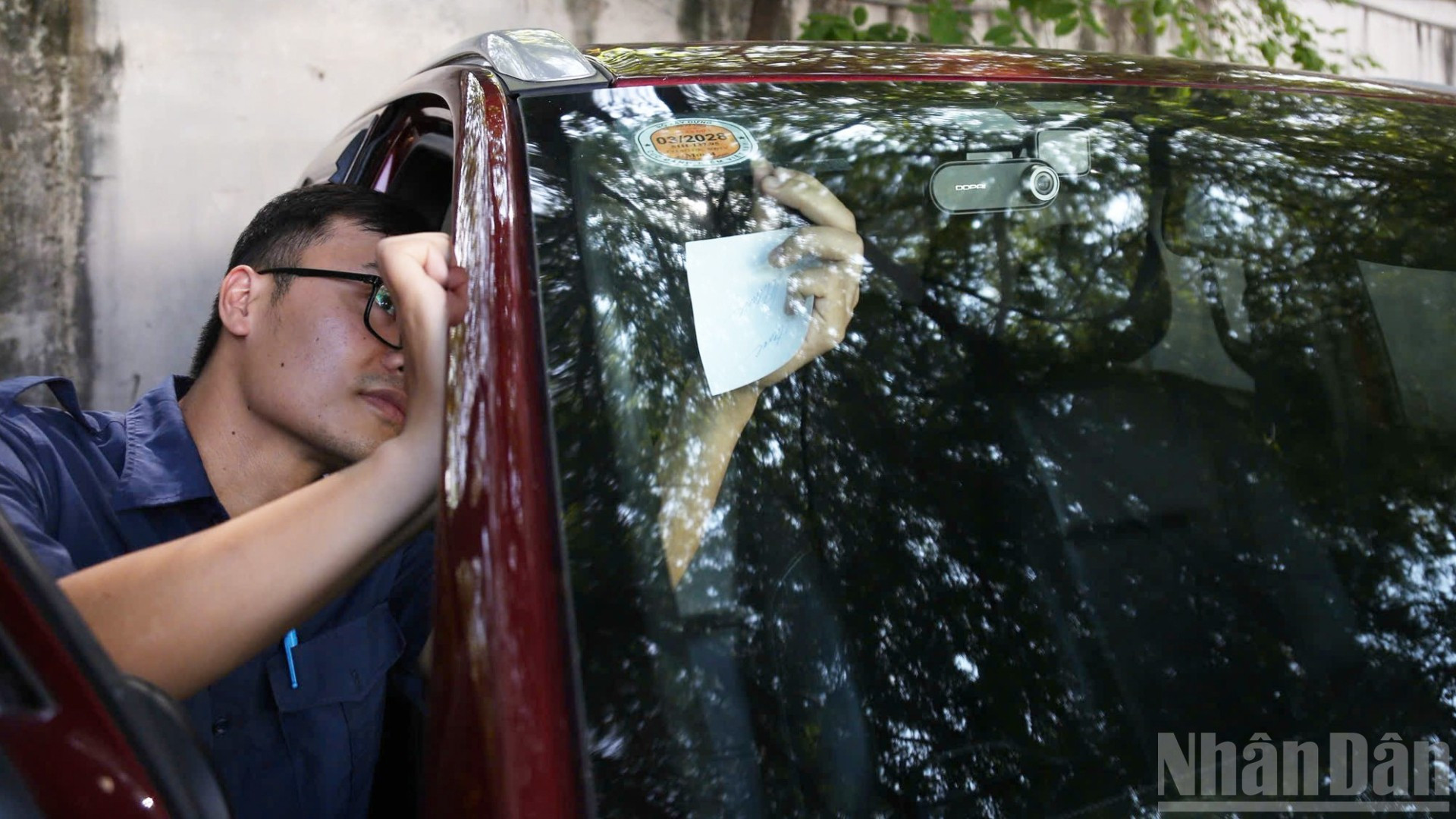 Ngày đầu áp dụng cấp giấy chứng nhận đăng kiểm điện tử tại Thành phố Hồ Chí Minh.