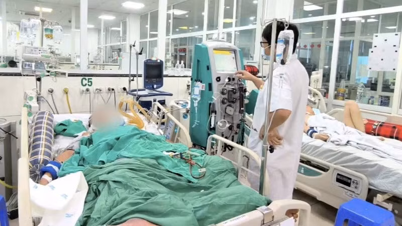 Bệnh nhân đang được điều trị tích cực. 