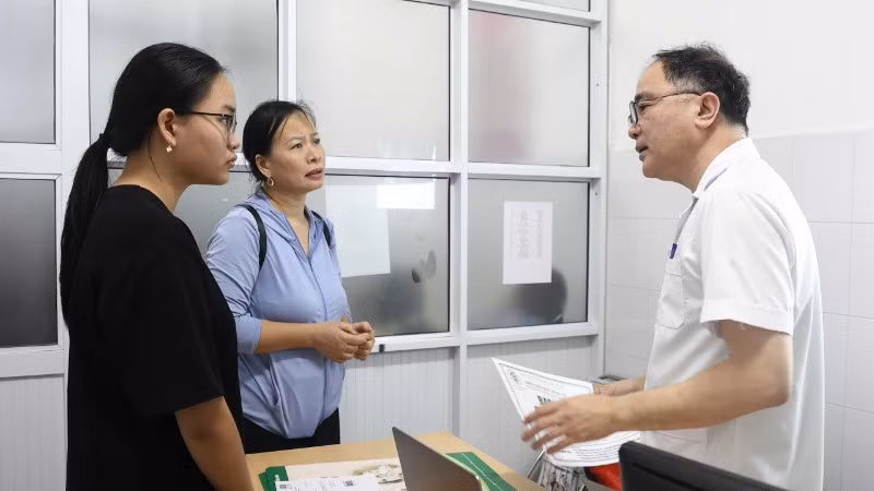 Việc phát hiện sớm bệnh lý cong vẹo cột sống có ý nghĩa rất quan trọng, hạn chế nguy cơ phải phẫu thuật.