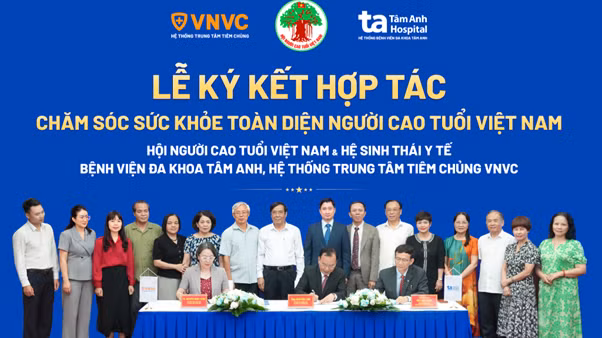 Lễ ký kết hợp tác. (Ảnh: VNVC)