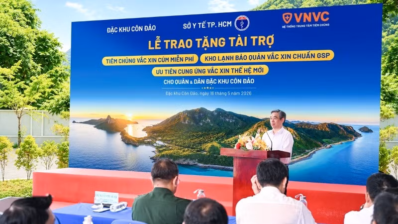 Ông Nguyễn Phước Lộc, Ủy viên Trung ương Đảng, Phó Bí thư Thành ủy, Chủ tịch Ủy ban Mặt trận Tổ quốc Việt Nam Thành phố Hồ Chí Minh phát biểu.