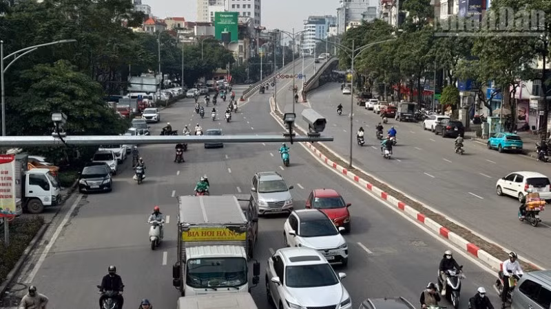 Tình hình trật tự an toàn giao thông trong ngày được bảo đảm, không xảy ra ùn tắc giao thông kéo dài và tai nạn giao thông nghiêm trọng.