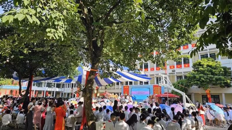 Khai giảng năm học 2025-2026 tại Trường tiểu học, THCS và THPT Khương Hạ.