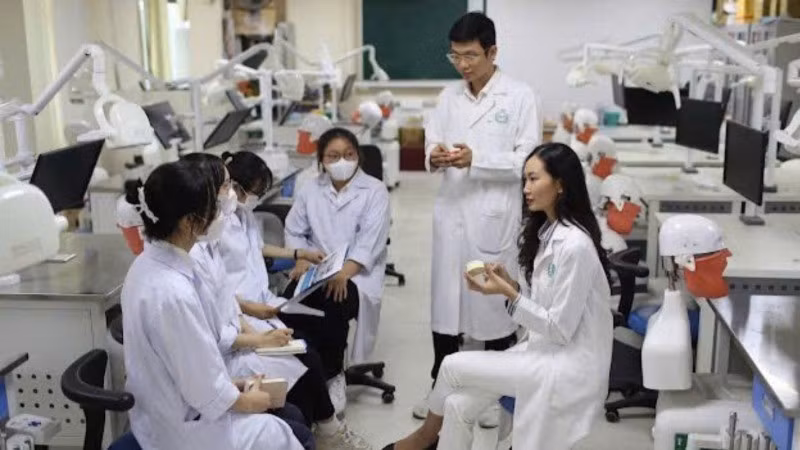 Học viên, sinh viên Trường đại học Y Dược được học tập thực hành tại cơ sở hiện đại.