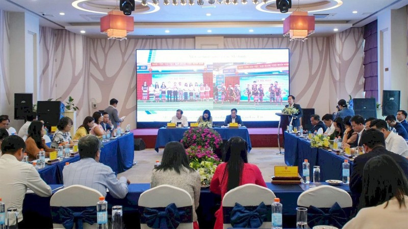Quang cảnh hội nghị.