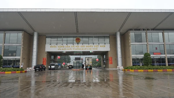 Cửa khẩu quốc tế đường bộ số II Kim Thành, tỉnh Lào Cai.