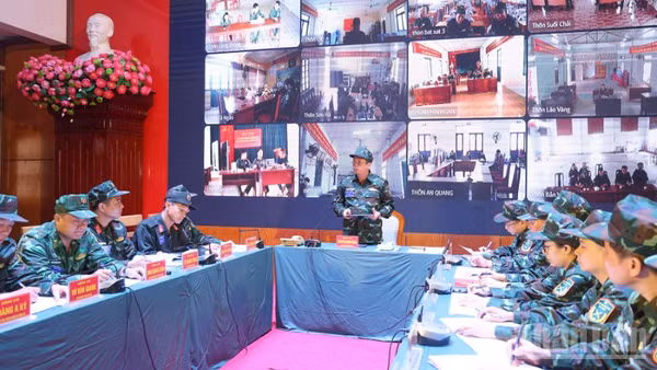 Bát Xát là địa phương đầu tiên tại tỉnh Lào Cai áp dụng mô hình “Thôn số” vào diễn tập phòng, chống thiên tai. (Ảnh: CÔNG HẢI)