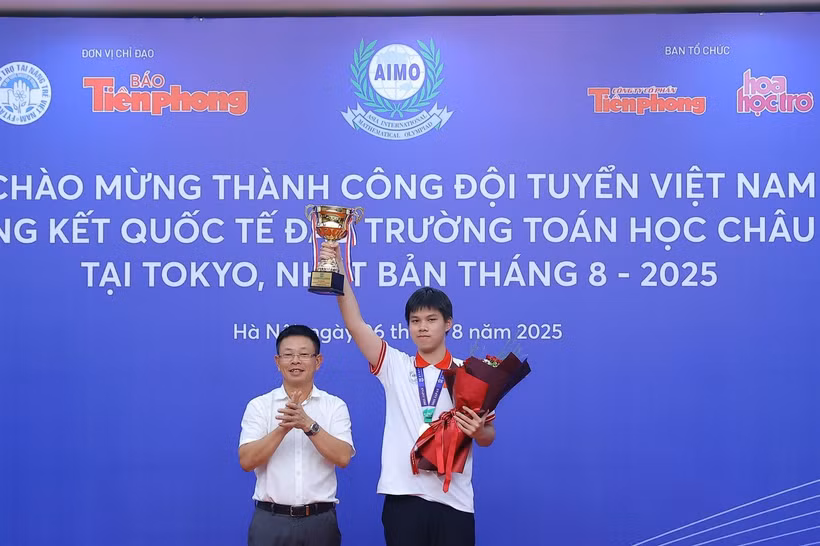 Học sinh Trường THPT Chuyên Hà Nội Amsterdam xuất sắc giành giải Quán quân, Đấu trường toán học châu Á-AIMO năm 2025.