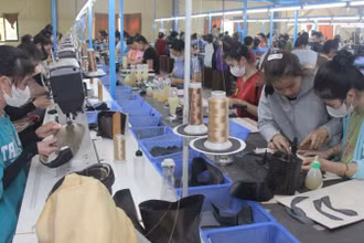 Nhiều lao động nữ người dân tộc thiểu số tại các xã vùng khó khăn của Sơn La đã được đào tạo nghề may.