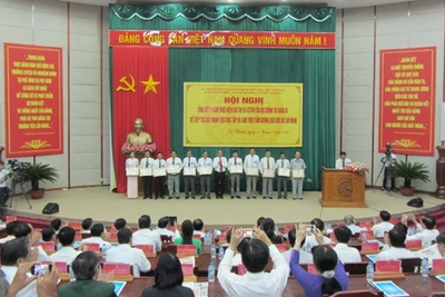 Hậu Giang tuyên dương nhiều tập thể cá nhân trong học tập và làm theo Bác