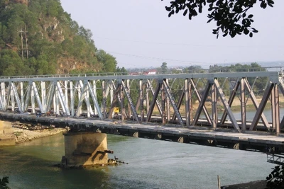 Hàm Rồng rất giàu tiềm năng phát triển du lịch