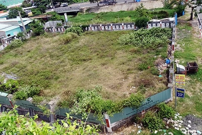 Khu đất thuộc ô phố 2, đường Hùng Vương, được Công ty cổ phần Pymepharco chuyển nhượng cho Vietcombank chi nhánh Phú Yên.