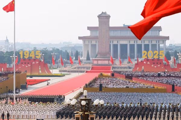 [Ảnh] Trung Quốc duyệt binh kỷ niệm 80 năm chiến thắng phát-xít của nhân dân thế giới