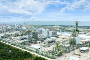 Tổ hợp Hóa dầu Long Sơn, dự án trọng điểm của SCGC, ngành Hóa dầu của tập đoàn SCG, đầu tư 17,5 nghìn tỷ đồng nâng cấp công nghệ, sử dụng khí ethane nhập khẩu nhằm tối ưu vận hành và phát triển bền vững.