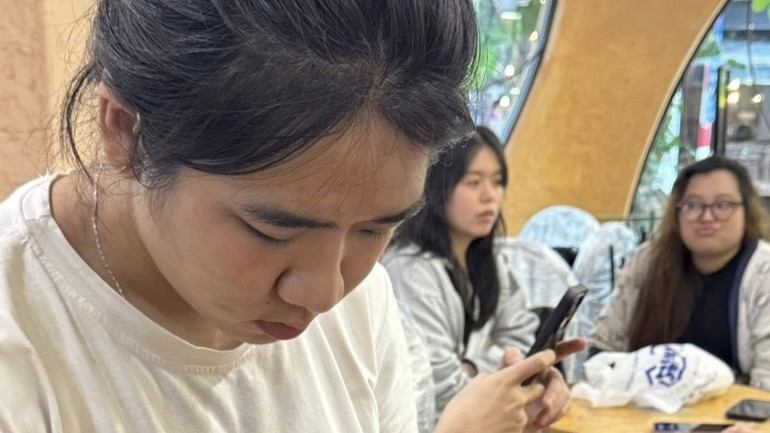 Ngọc Thư luôn tỷ mỉ trong công việc anh-1-ngoc-thu-luon-ti-mi-trong-tung-cong-viec-8957.jpg