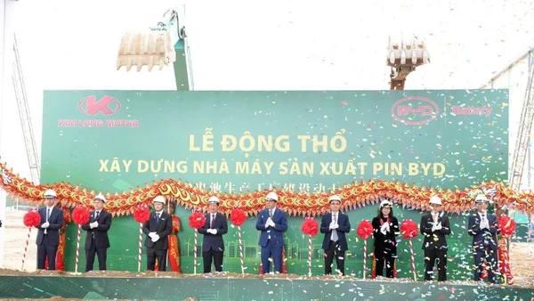 Lễ động thổ xây dựng Nhà máy sản xuất pin BYD.