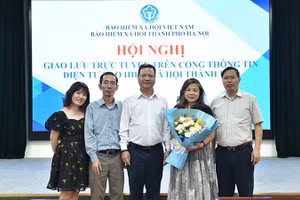 Các khách mời tham gia chương trình giao lưu trực tuyến. (Ảnh HSS)