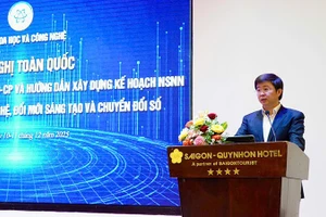 Thứ trưởng Bùi Hoàng Phương phát biểu tại hội nghị.