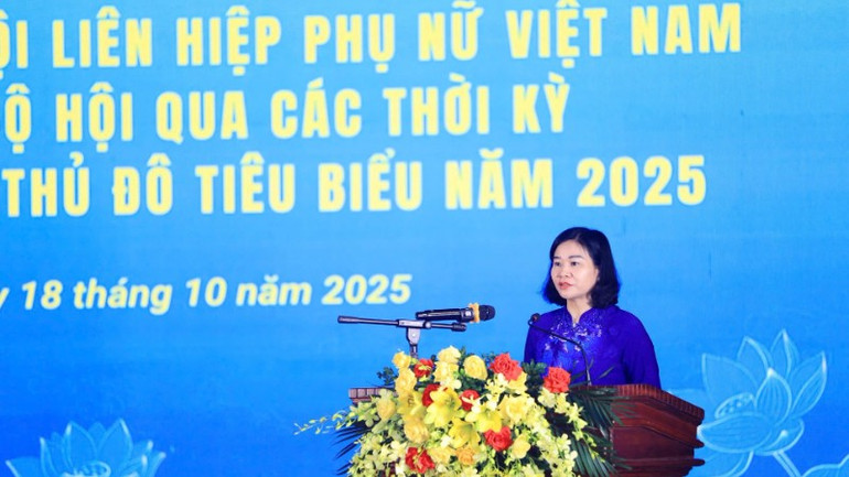 Chủ tịch Hội Liên hiệp Phụ nữ Việt Nam phát biểu tại buổi lễ. nguyen-thi-tuyen-pb-39.jpg