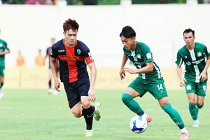 Ninh Bình FC (trái) cùng PVF-CAND hứa hẹn mang tới nhiều bất ngờ thú vị cho V.League 2025-2026. Ảnh: VPF