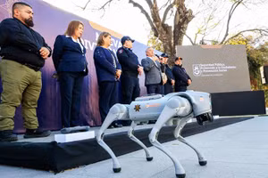 Triển khai chó robot hỗ trợ an ninh