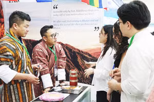 Nhiều doanh nghiệp lữ hành quốc tế tham gia Hội chợ Du lịch Quốc tế Việt Nam 2026. Ảnh: ANH QUÂN