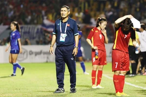 Huấn luyện viên Mai Đức Chung cần được nghỉ ngơi sau nhiều năm cống hiến cho bóng đá nữ Việt Nam. Ảnh: K.MINH