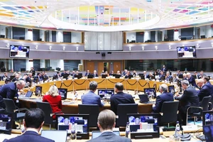 Một cuộc họp khẩn cấp của các nhà lãnh đạo EU về chính sách thuế quan Mỹ. Ảnh: GETTYIMAGES