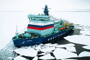 Tàu phá băng Arktika của Nga. Ảnh: ROSATOMNEWS