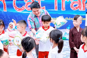 Trương Chấn Sang vẫn ngày ngày nỗ lực mang niềm tin và hy vọng đến cho những thiếu nhi có hoàn cảnh khó khăn trên khắp mọi miền Tổ quốc.