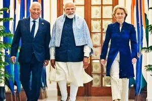 Các nhà lãnh đạo châu Âu gặp gỡ Tổng thống Ấn Độ Narendra Modi (giữa). Ảnh: INDIA TIMES