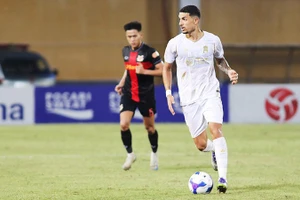 Tiền đạo Đỗ Hoàng Hên (Hendrio Araujo) lần đầu được triệu tập vào đội tuyển quốc gia. Ảnh: LÊ MINH