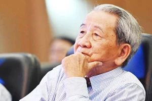 Nhà thơ Hoài Vũ.