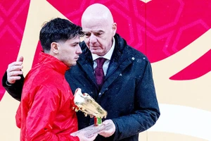 Tiền đạo Diaz của đội tuyển Morocco giành danh hiệu Vua phá lưới AFCON.