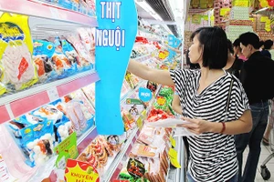 Chỉ số giá tiêu dùng bình quân sáu tháng đầu năm 2025 tăng 3,27% so cùng kỳ năm trước. Ảnh: NGUYỆT ANH