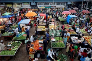 Áp lực giá cả giảm bớt là căn cứ để RBI cắt giảm lãi suất. Ảnh: GETTY