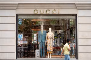 Gucci cũng là một nhãn hiệu bị điều tra. Ảnh: BUSINESS TIMES