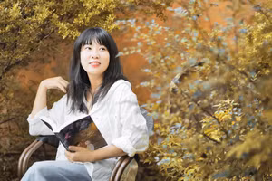 Nhà báo Lương Ái Vân.