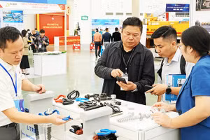 Để làm chủ công nghiệp cơ khí chế tạo cần tự chủ được nguồn cung vật liệu. Ảnh: NAM HẢI