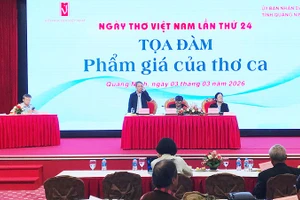 Từ chối làm "nô bộc" của "người bạn mới" AI