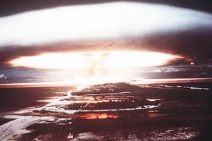 Mỹ thử nghiệm bom nguyên tử ở Thái Bình Dương sau Chiến tranh thế giới thứ hai. Ảnh: AFP