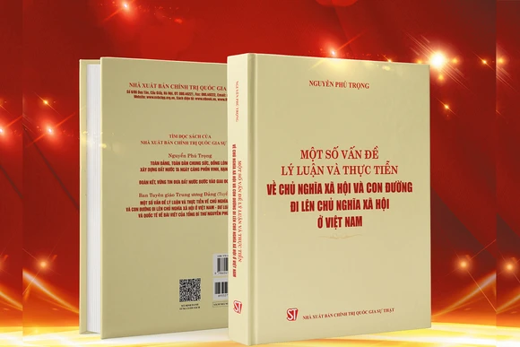 Cuốn sách “Một số vấn đề lý luận và thực tiễn về chủ nghĩa xã hội và con đường đi lên chủ nghĩa xã hội ở Việt Nam”. (Ảnh: Bộ Thông tin và Truyền thông)