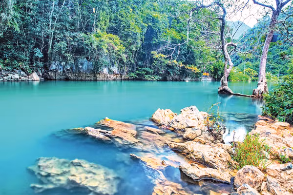 Suối Lê Nin, Pác Bó, xã Trường Hà (mới), tỉnh Cao Bằng.