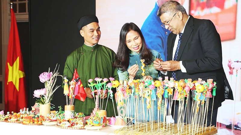 Những mảnh ghép quê hương (kỳ 1)