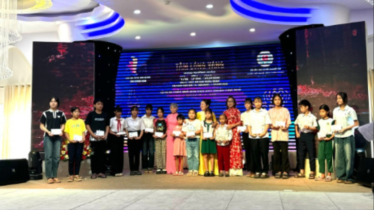 Câu lạc bộ tích cực tham gia các hoạt động xã hội để nhân lên nhiều ý nghĩa, kết nối với cộng đồng. 5-1-1126.jpg