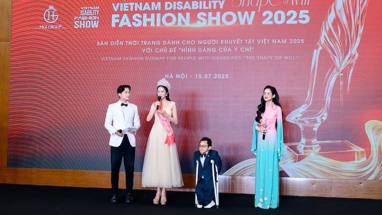 Hai đại sứ của chương trình đã có những chia sẻ chân thành và xúc động. kim-8643-5701.jpg