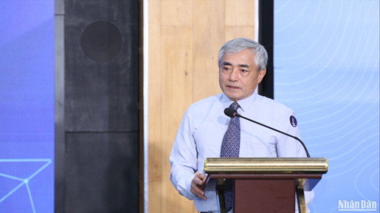 Chủ tịch Hội Truyền thông số Việt Nam Nguyễn Minh Hồng cho rằng, Diễn đàn ra đời như một cầu nối quan trọng, góp phần thúc đẩy văn hóa đọc thời đại số. 6k8a8757-3445.jpg