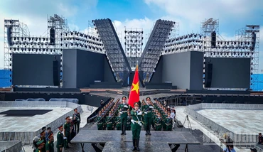 Màn tái hiện hình ảnh duyệt binh trên Quảng trường Đỏ dự kiến diễn ra tại chương trình "Tổ quốc trong tim" nhận được nhiều sự quan tâm từ khán giả. (Ảnh: THÀNH ĐẠT)